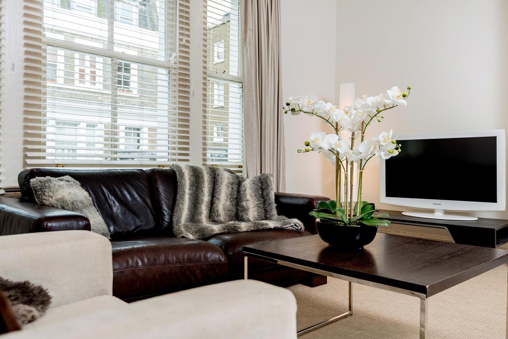 Spacious, Calm One Bedroom Londen Buitenkant foto